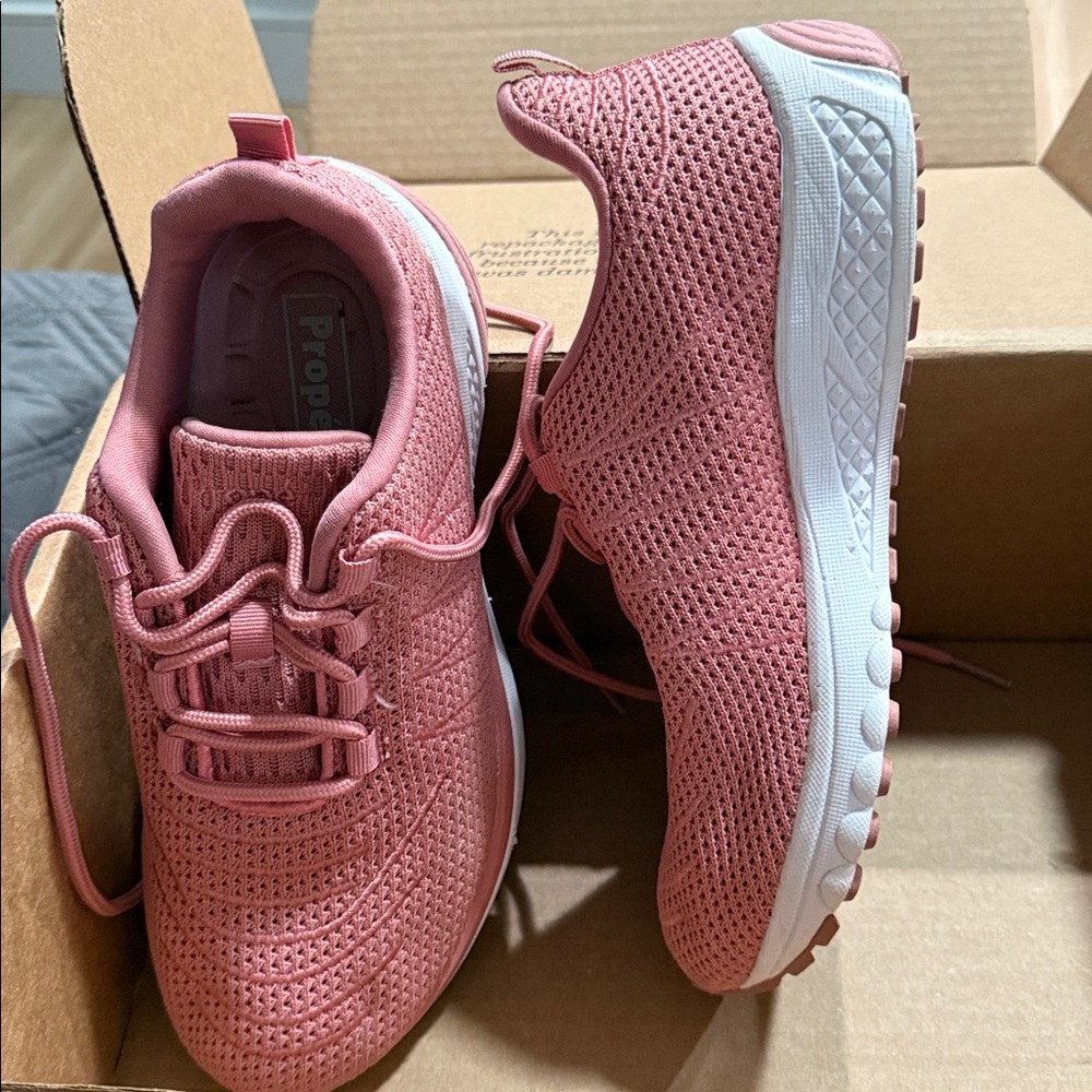 Propet Ortholite Women's Pink Mauve Athletic Sneakers - Picture 4 of 6